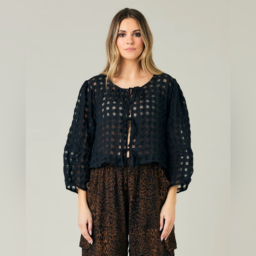 NWT Beyond Nine Fleur top in black organza